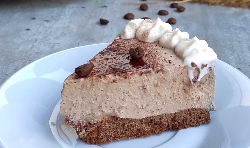 Querés una porción de este cheesecake light de café?