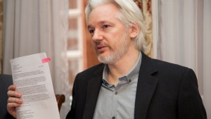 Advierten que una condena para el periodista Assange afectaría «nuestro derecho a la información»