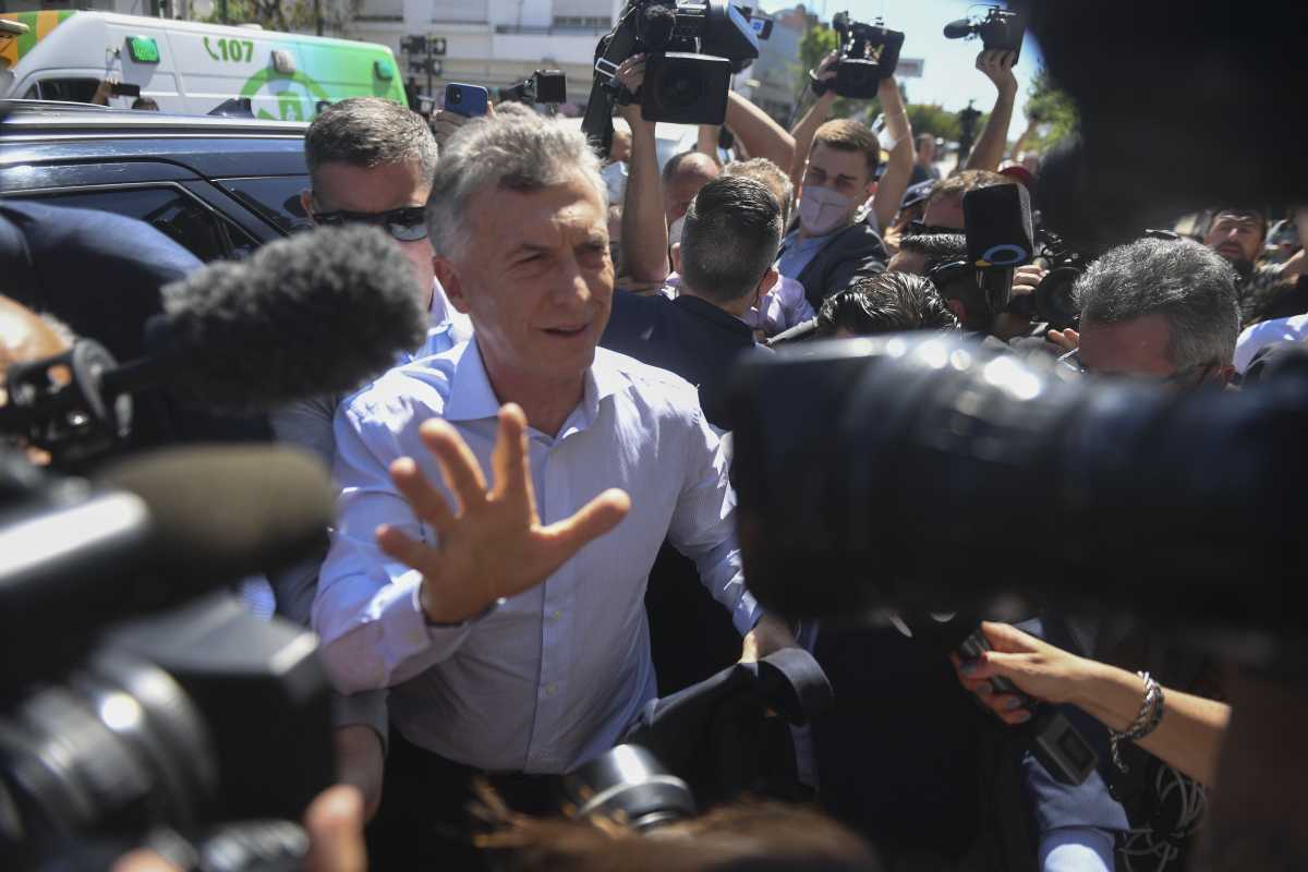 El expresidente Mauricio Macri tendrá que volver a Dolores la semana que viene  para declarar por la causa de espionoje.