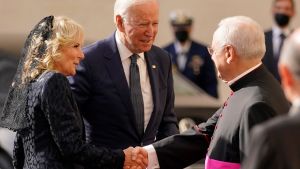 El Papa no se reúne con Fernández y sí con Biden, antes de la cumbre del G20 en Roma