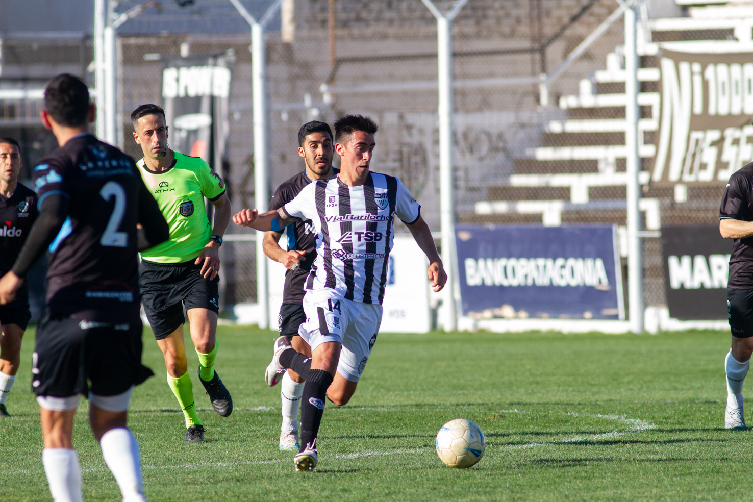 Ezequiel Ávila, futbolista que volverá a ser titular en Cipolletti. Foto: archivo Juan Thomes 