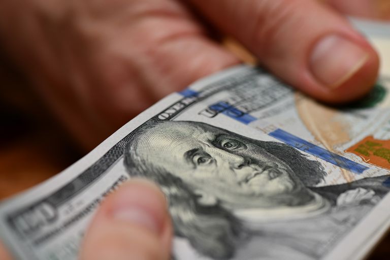 El Dólar Blue Alcanzó Nuevos Máximos Históricos: A Cuánto Cotiza ...