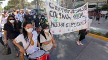 Imagen de Sigue el paro en hospitales de Neuquén y hay protesta en la Legislatura