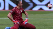 Imagen de El increíble error de Muslera y la debacle de Uruguay, que perdió con Bolivia en La Paz