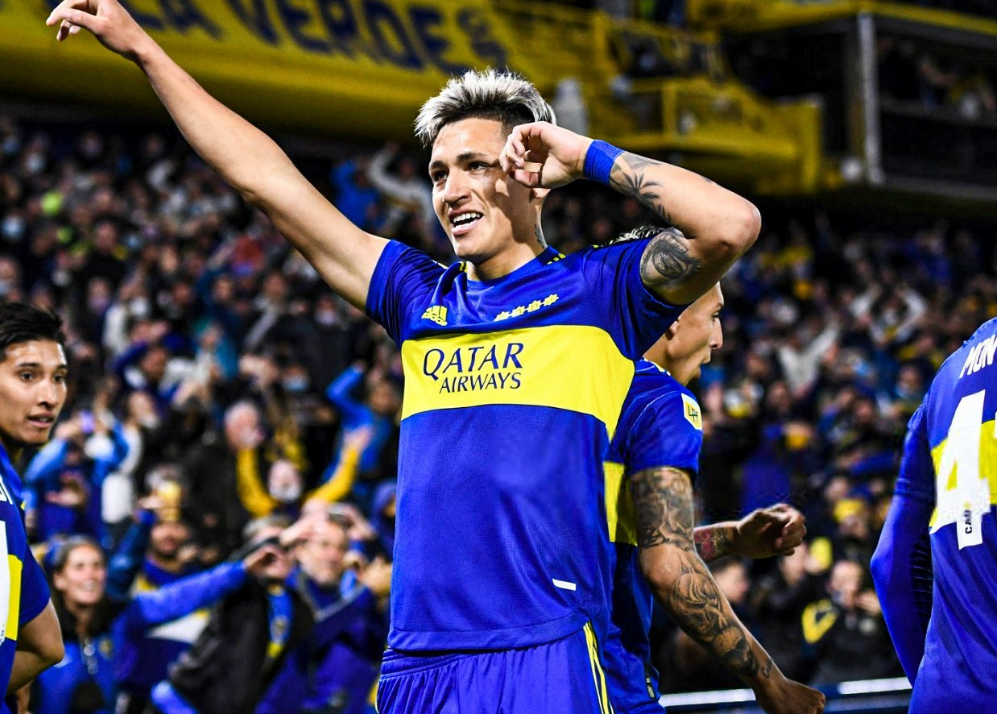 Luis Vázquez abrió la cuenta para Boca ante Sarmiento. 