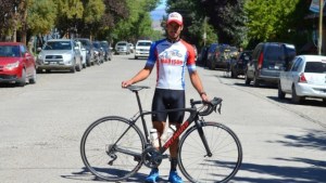 Praiz ganó la Vuelta al Lago Pellegrini