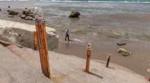 Imagen de Las Grutas: desastroso estado de la bajada Terraza al Mar, en el acceso norte