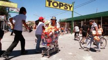 Imagen de Crisis del 2001 en Neuquén: el mapa de los saqueos y las fotos de «Río Negro»