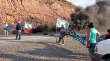 Imagen de El agua llegó a las canillas de vecinos en el oeste de Neuquén y levantaron el corte total