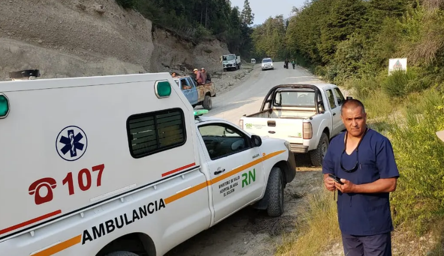 Personal del hospital de El Bolsón fue trasladado a los centros de salud de El Manso Inferior y Río Villegas, más próximos al incendio. Gentileza