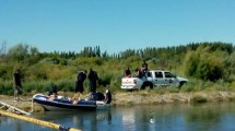 Imagen de Se intensificó la búsqueda del joven desaparecido ayer en el Canal Principal de Riego, en Roca