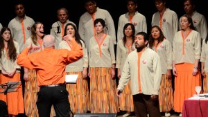 El coro de la UNRN festeja su décimo aniversario con un concierto en Viedma