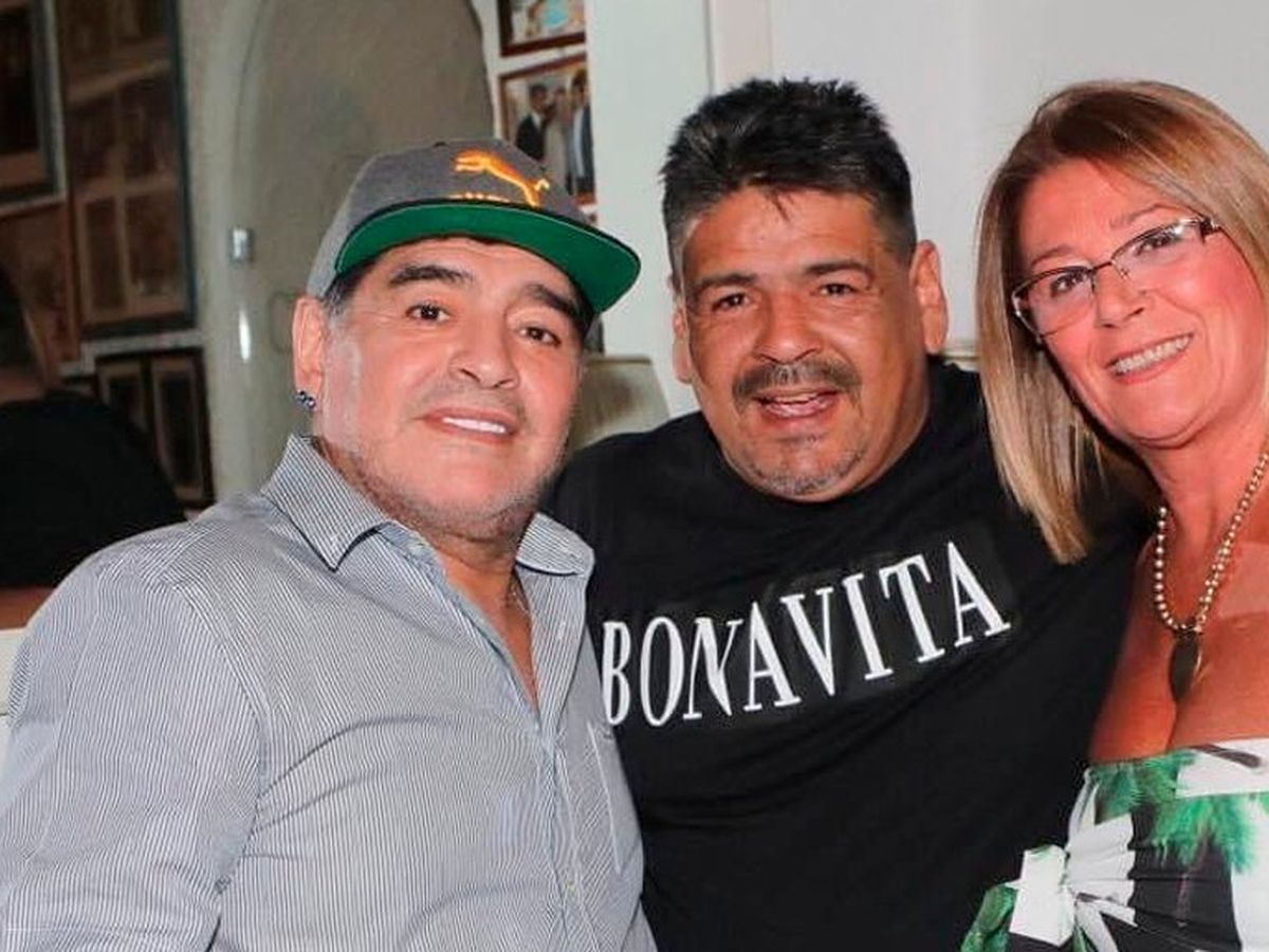 Hugo Maradona falleció en su casa en Monte di Procida.