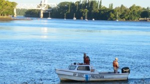 Sigue la búsqueda de un niño de 13 años que desapareció en el río Negro en Viedma