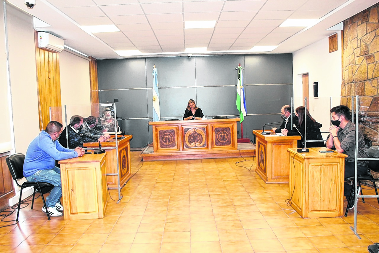 La jueza Romina Martini determinó la culpabilidad del policía Javier Darío Velozo por lesiones graves. Gentileza
