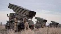 Imagen de La OTAN anunció el movimiento de buques y aviones de combate hacia el este de Europa