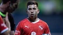 Imagen de Velasco, la joya de Independiente, que hizo dos goles en su posible despedida