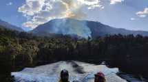 Imagen de Nuevas lluvias ayudan a la contención del incendio en Lago Martin