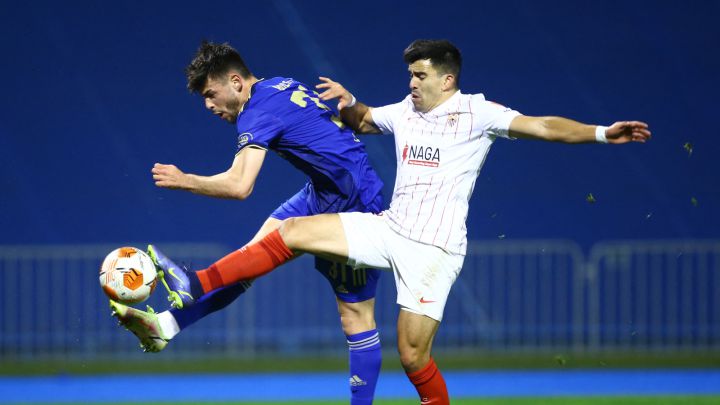 El defensor zapalino fue titular en el equipo andaluz.