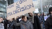 Imagen de El Parlamento de Francia extendió el derecho al aborto hasta las 14 semanas