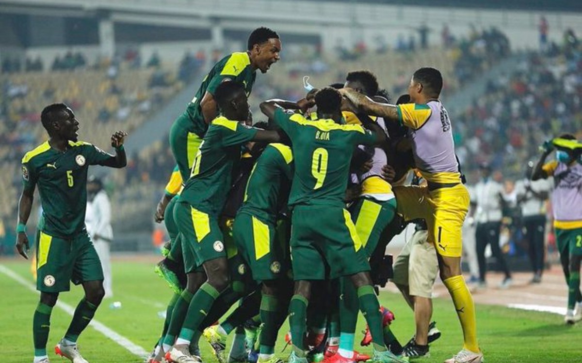 Senegal y un festejo que empezó en la cancha y terminará dentro de varias semanas. 