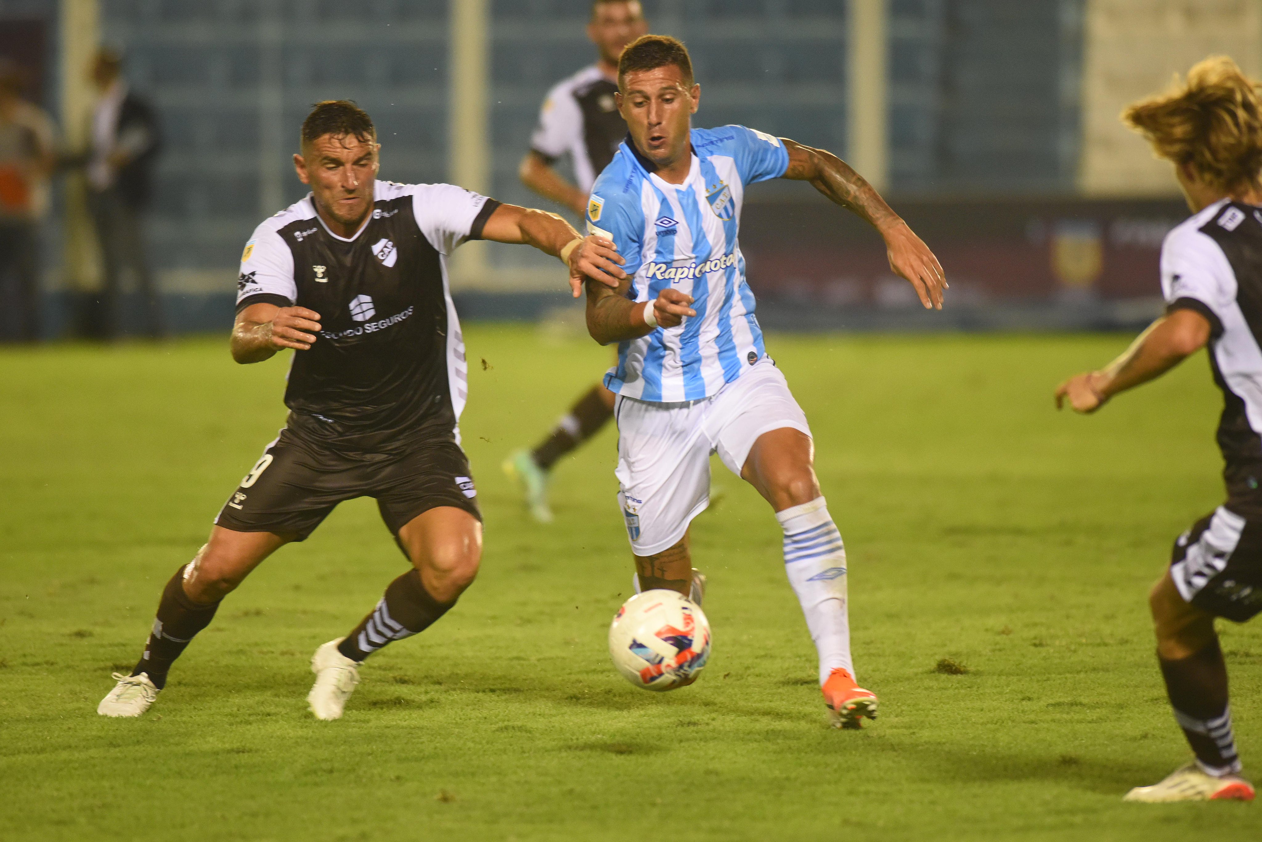 Atlético Tucuman y Platense igualaron en un partido entretenido. Foto: Twitter @LigaAFA