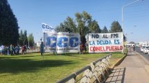 Imagen de El FMI y las paritarias motorizaron protestas en puentes, rutas y centro de Neuquén