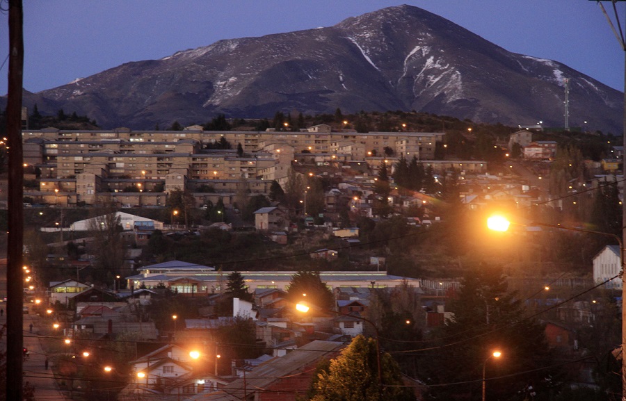 La Carta Orgánica Municipal define que el poder concedente de la electricidad debe estar en manos del municipio de Bariloche. Archivo