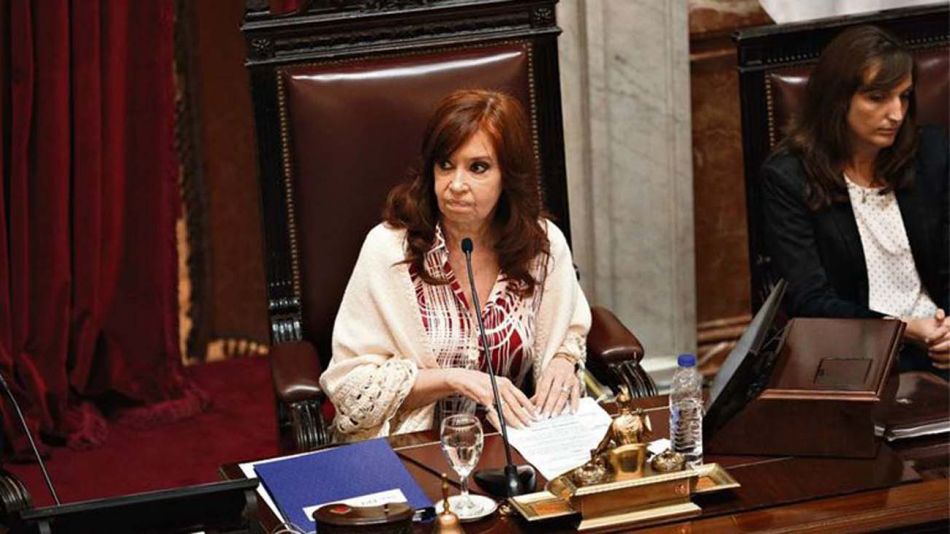 La instrucción que dio Cristina tuvo como destinatario principal al jefe del bloque del Frente de Todos, José Mayans.