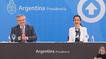 Imagen de Alberto Fernández compartió acto con Luana Volnovich y defendió su gestión en el PAMI