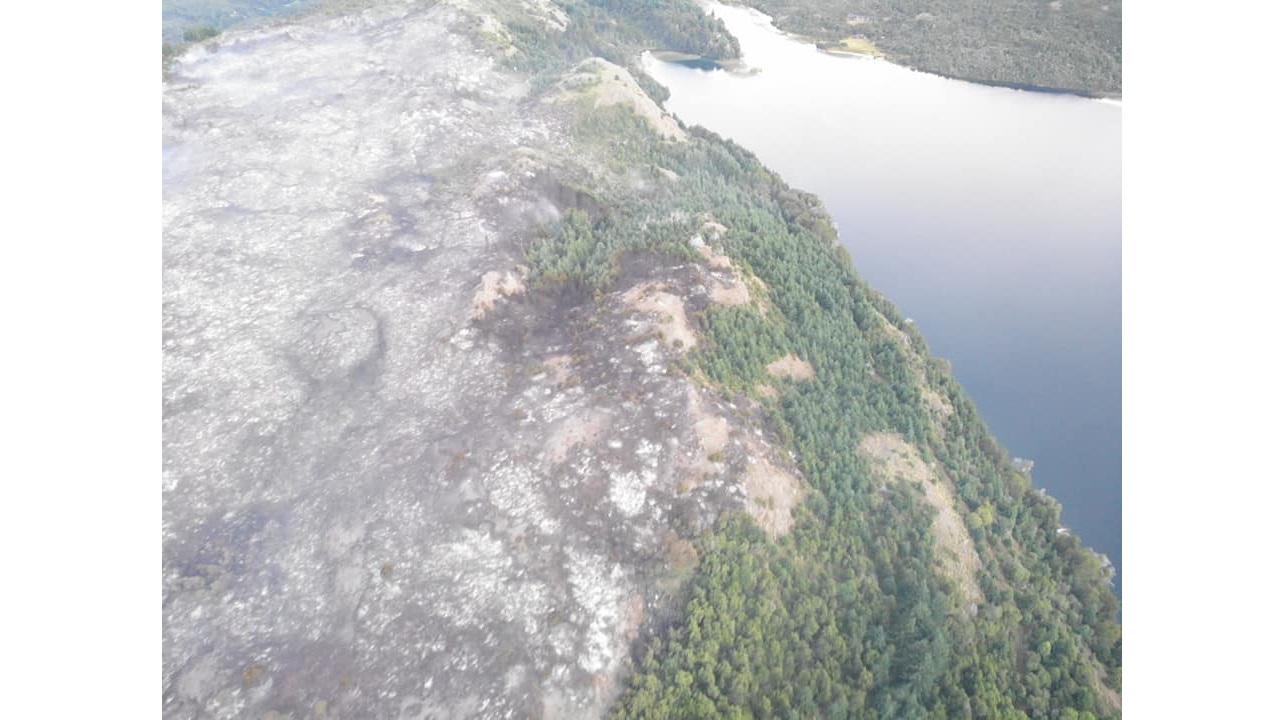 Imagen de sobrevuelo matutino. Foto: Gentileza Servicio del Manejo del Fuego.