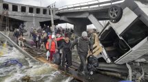 Imagen de Ucrania rechazó los corredores humanitarios propuestos por Rusia tras sufrir bombardeos y ataques