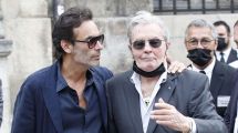 Imagen de Alain Delon le pidió a su hijo que prepare su eutanasia