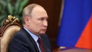 Putin asegura que la operación militar en Ucrania avanza «según lo planeado»