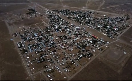 La localidad esta ubicada en el centro de la Región Sur rionegrina, en el kilómetro 335 de la ruta nacional 23. Foto: gentileza.  