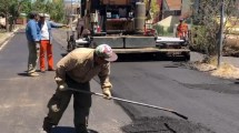 Imagen de Viedma avanza en la toma del crédito público para asfaltar más de 120 cuadras