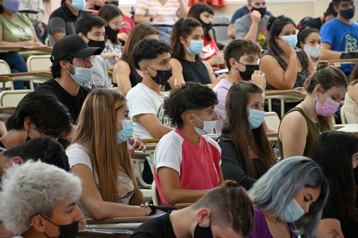 El estudiantado retomó la clases presenciales en este 2022. Foto Florencia Salto.