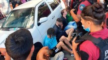 Imagen de Detuvieron a los seis jóvenes acusados de violar a una mujer en un auto en Palermo