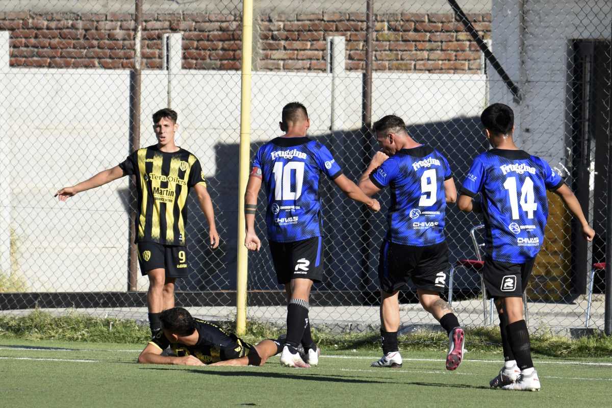 Rincón fue demasiado para Pacífico. El León lo goleó por 5 a 1 y sigue como único líder. (Foto: Matías Subat)