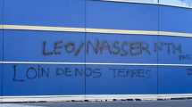 Imagen de El PSG no tiene paz: aparecieron pintadas intimidantes en el Parque de los Príncipes y varios edificios más