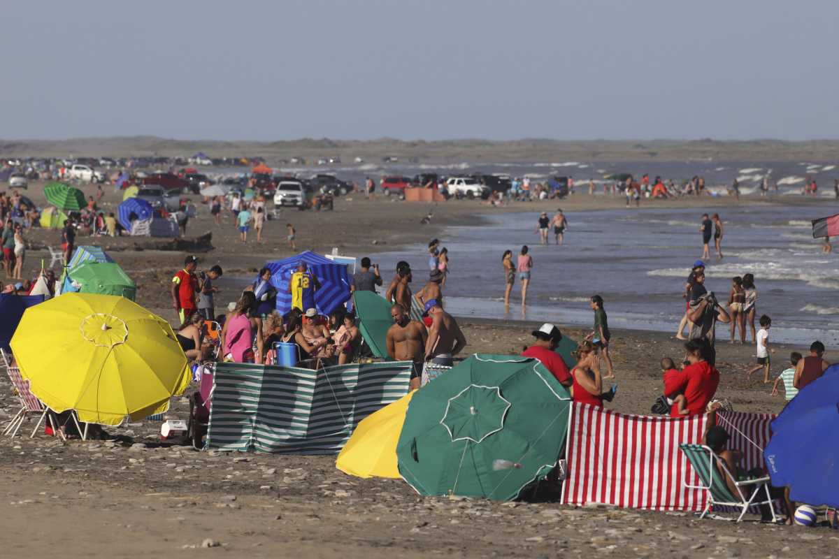 El Cóndor ofrece una variada oferta de alojamiento durante la temporada de verano.  Foto: Marcelo Ochoa.