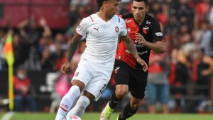 Colón, Independiente y un empate que no le sirve a ninguno de los dos