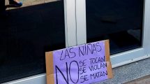 Imagen de Policía que abusó de una niña: marcha a la comisaría de Chos Malal 