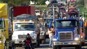 Ultimátum del Gobierno de Boric a camioneros que bloquen rutas