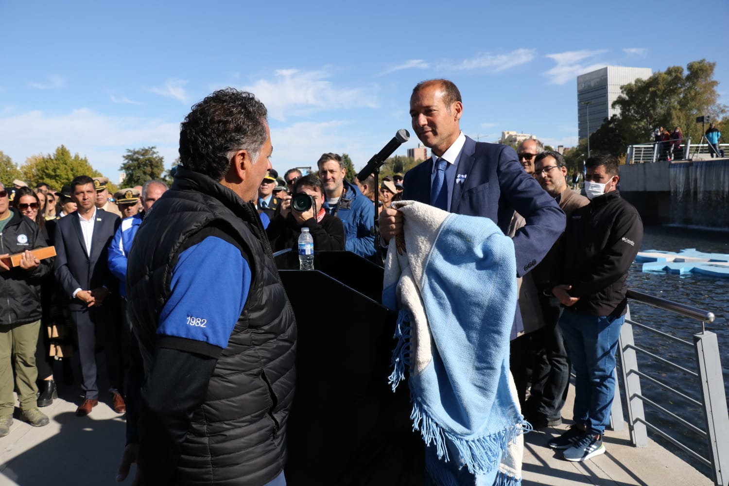 Gutiérrez participó del homenaje a los caídos en Malvinas, a 40 años de la guerra.  