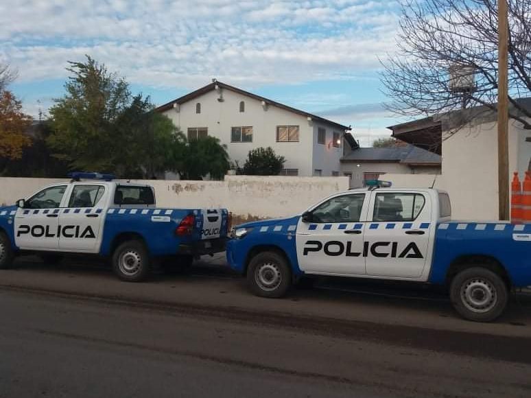 Los ladrones ingresaron esta mañana en la capilla de Centenario. Foto: Gentileza Facebook Red Social FM 97.9