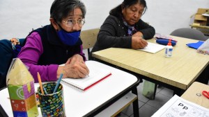 Un refugio donde no hay edad para aprender del mundo de las letras