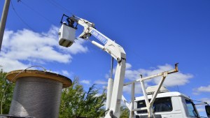 Robo de cables: delincuentes dejaron sin electricidad a la zona rural entre Huergo y Mainqué