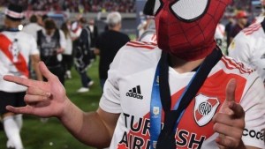 Los mejores memes tras la victoria de River con seis goles de Julián Álvarez