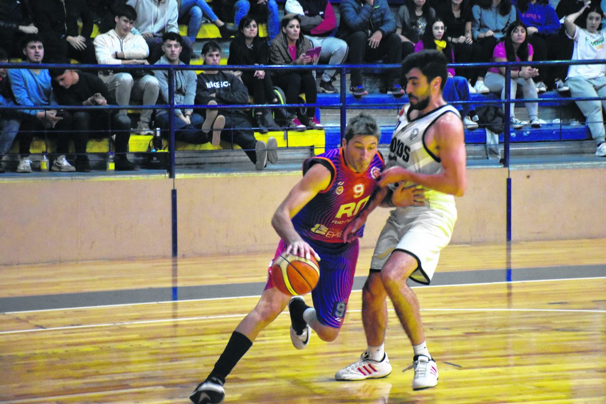 Roca sufrió una ajustada derrota y va por la revancha.